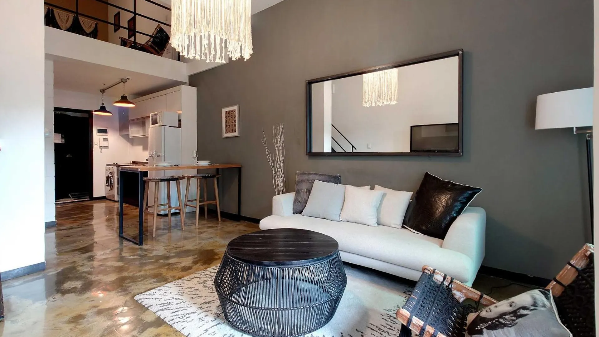 *** Aparthotel Seoul Loft Apartments - Sla 7 Night Minimum Zuid-Korea