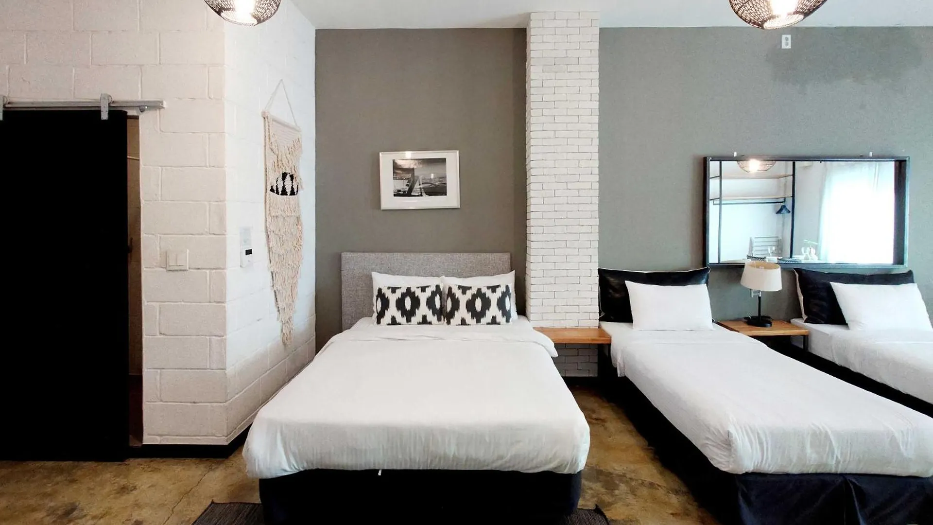 Seoul Loft Apartments - Sla 7 Night Minimum 3*,  Zuid-Korea