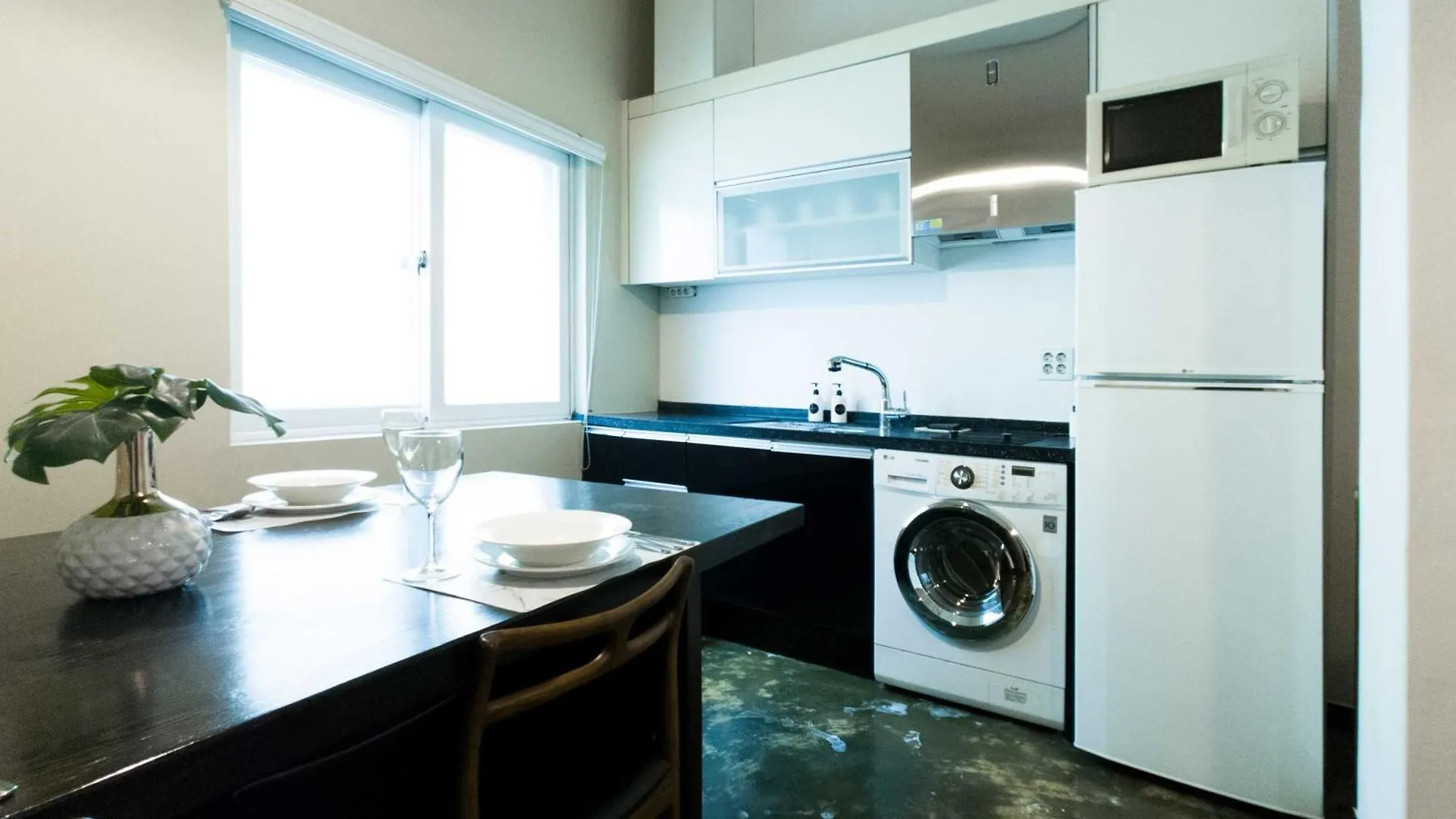Seoul Loft Apartments - Sla 7 Night Minimum Aparthotel
